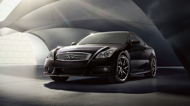 Infiniti Q60 foto 2