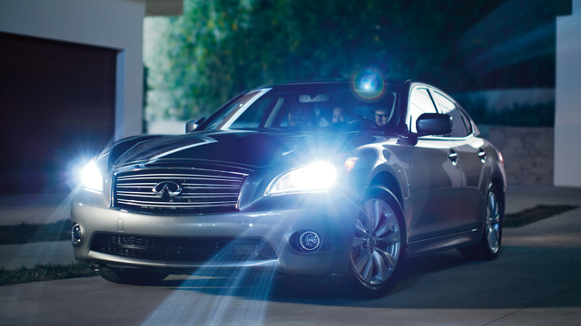 Infiniti Q70 Foto 11