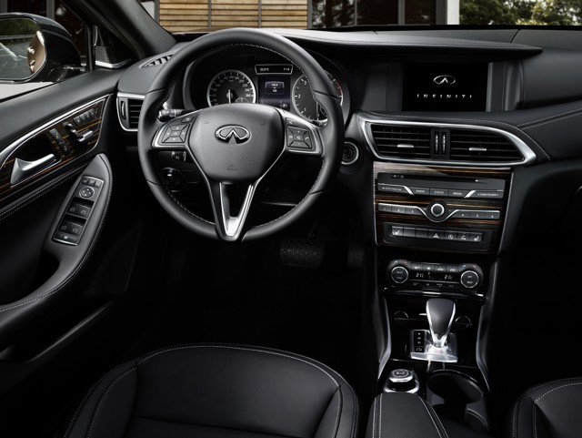 Infiniti Qx30 foto 93