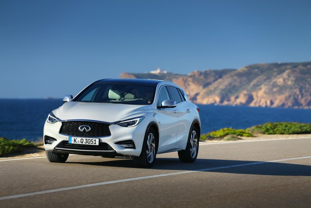 Infiniti Qx30 foto 55