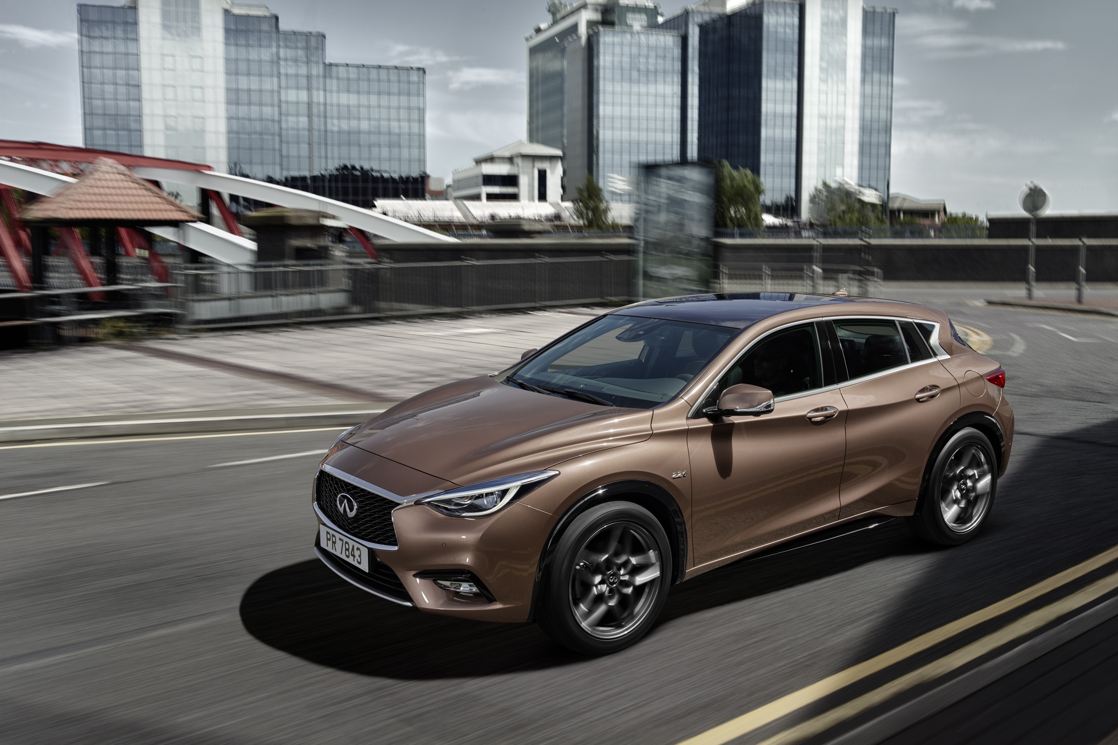 Infiniti Qx30 photo 58