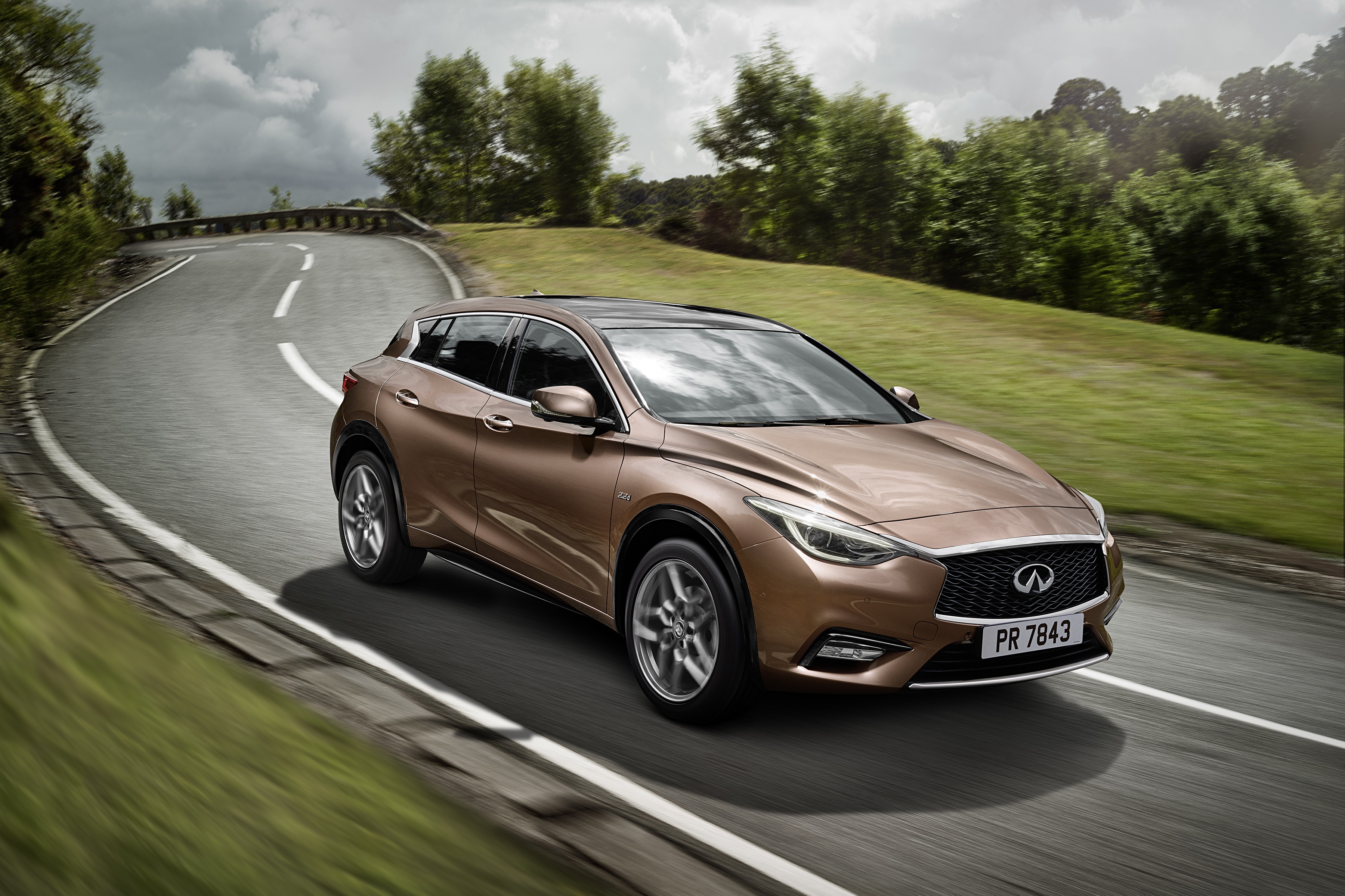 Infiniti Qx30 photo 63