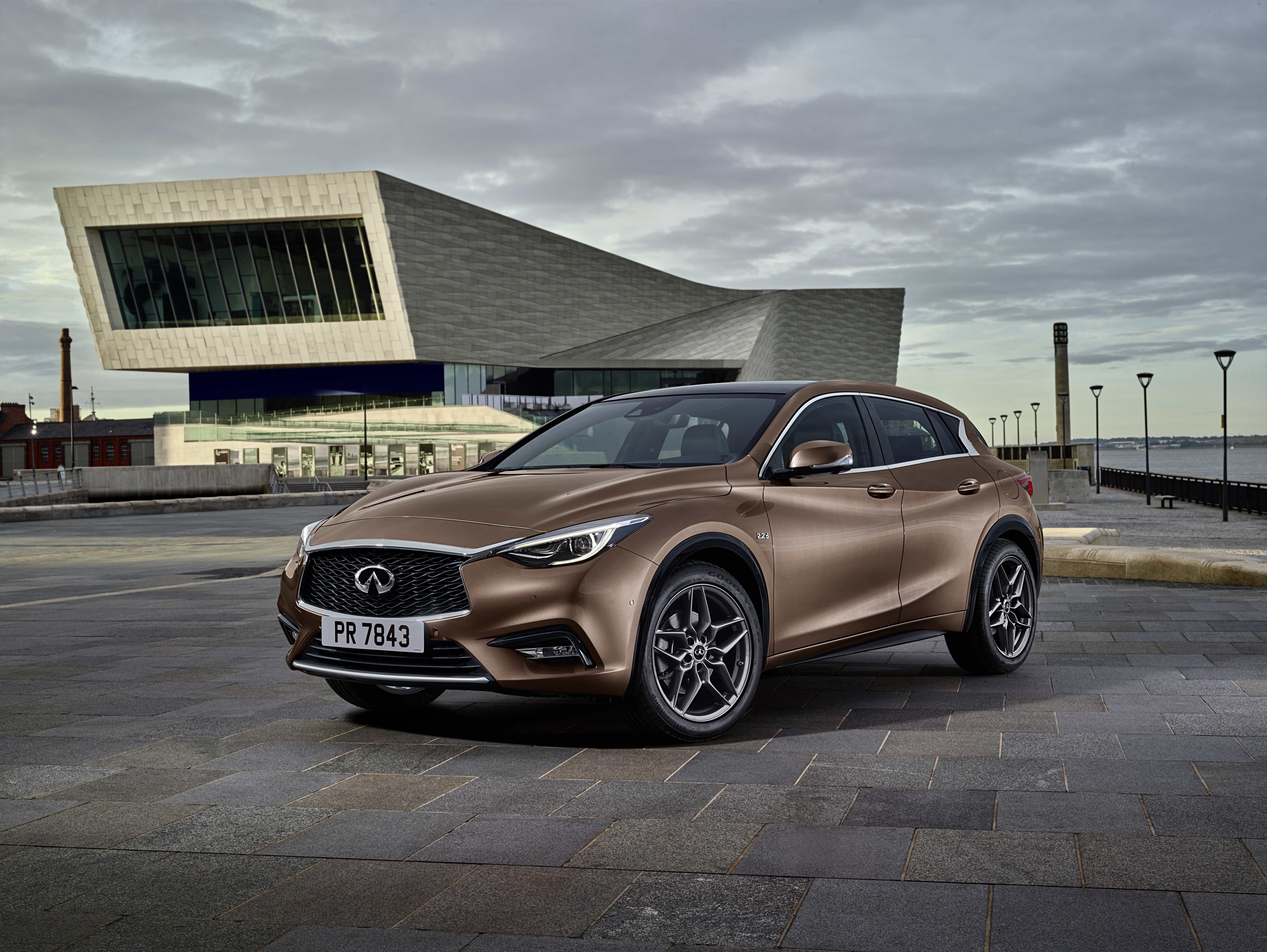 Infiniti Qx30 photo 73