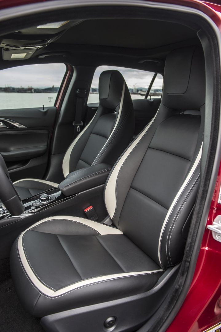 Infiniti Qx30 photo 66