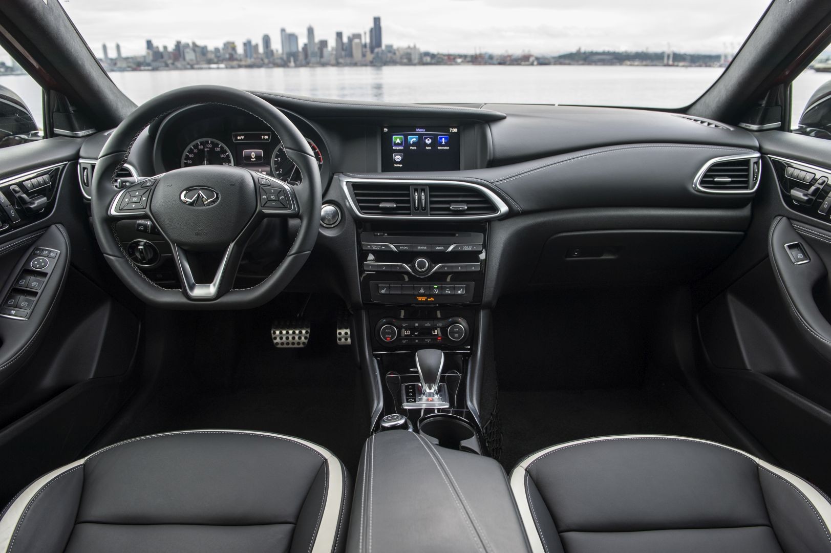 Infiniti Qx30 photo 57