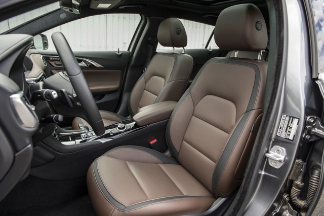 Infiniti Qx30 foto 78