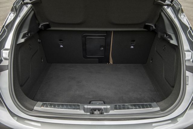 Infiniti Qx30 foto 93