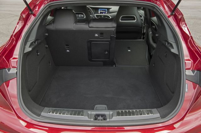 Infiniti Qx30 foto 94