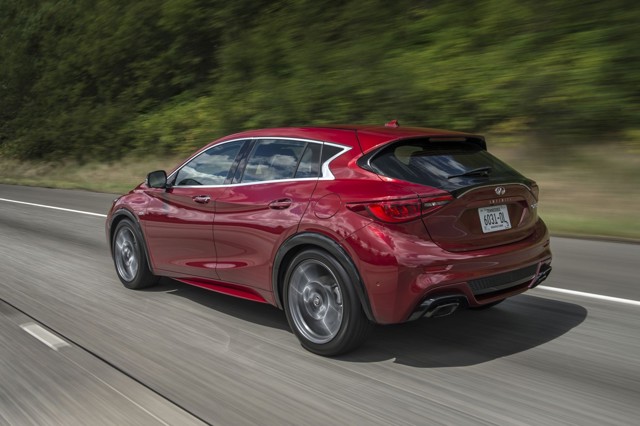 Infiniti Qx30 foto 5