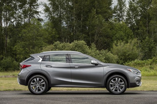 Infiniti Qx30 foto 11
