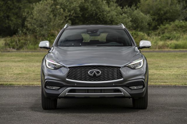 Infiniti Qx30 foto 14