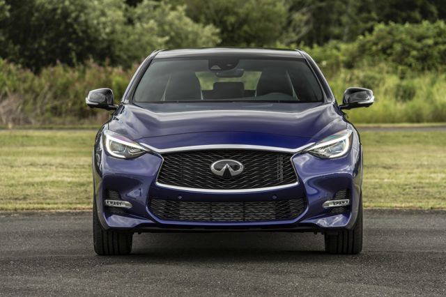 Infiniti Qx30 foto 15