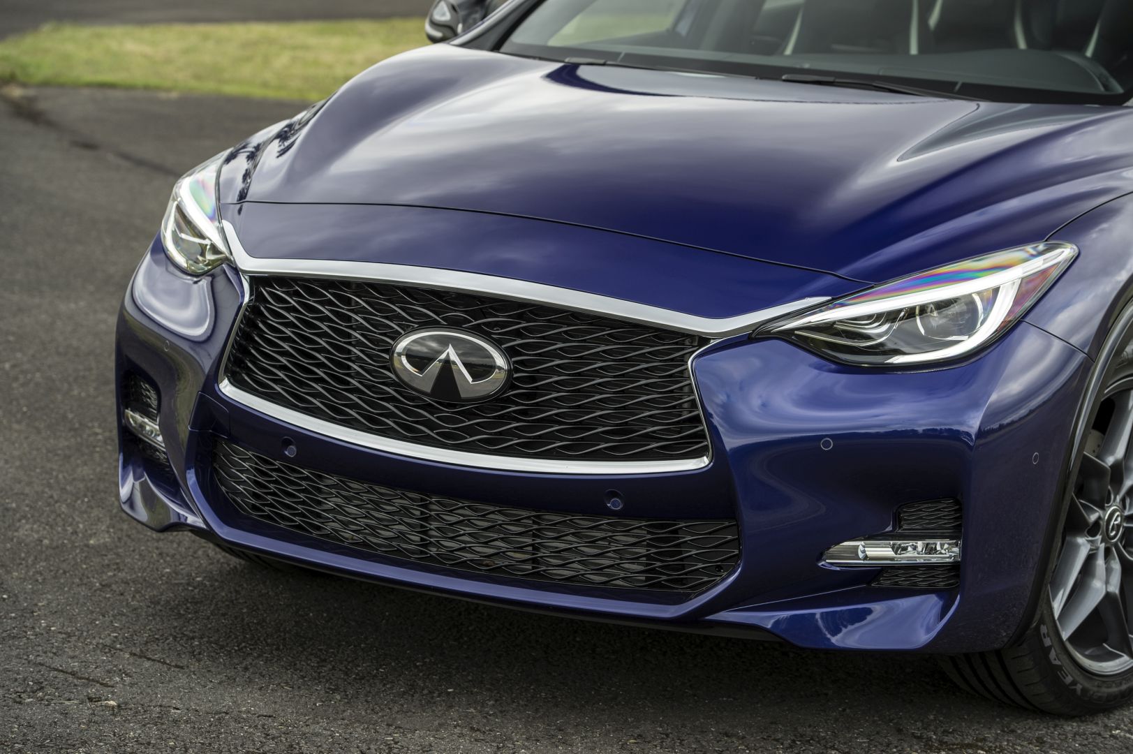 Infiniti Qx30 photo 21