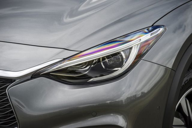 Infiniti Qx30 foto 23