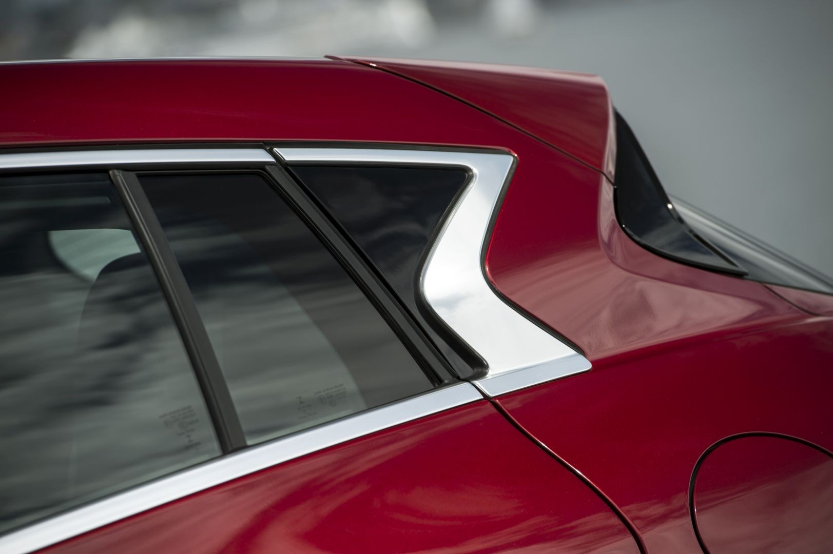 Infiniti Qx30 photo 28