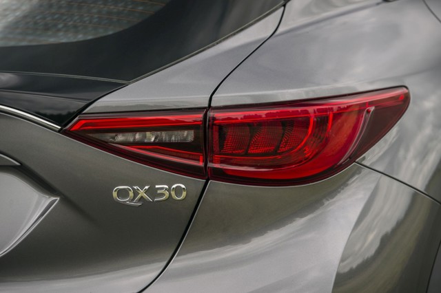 Infiniti Qx30 foto 37