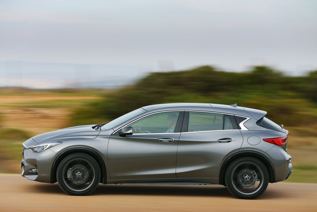 Infiniti Qx30 foto 49