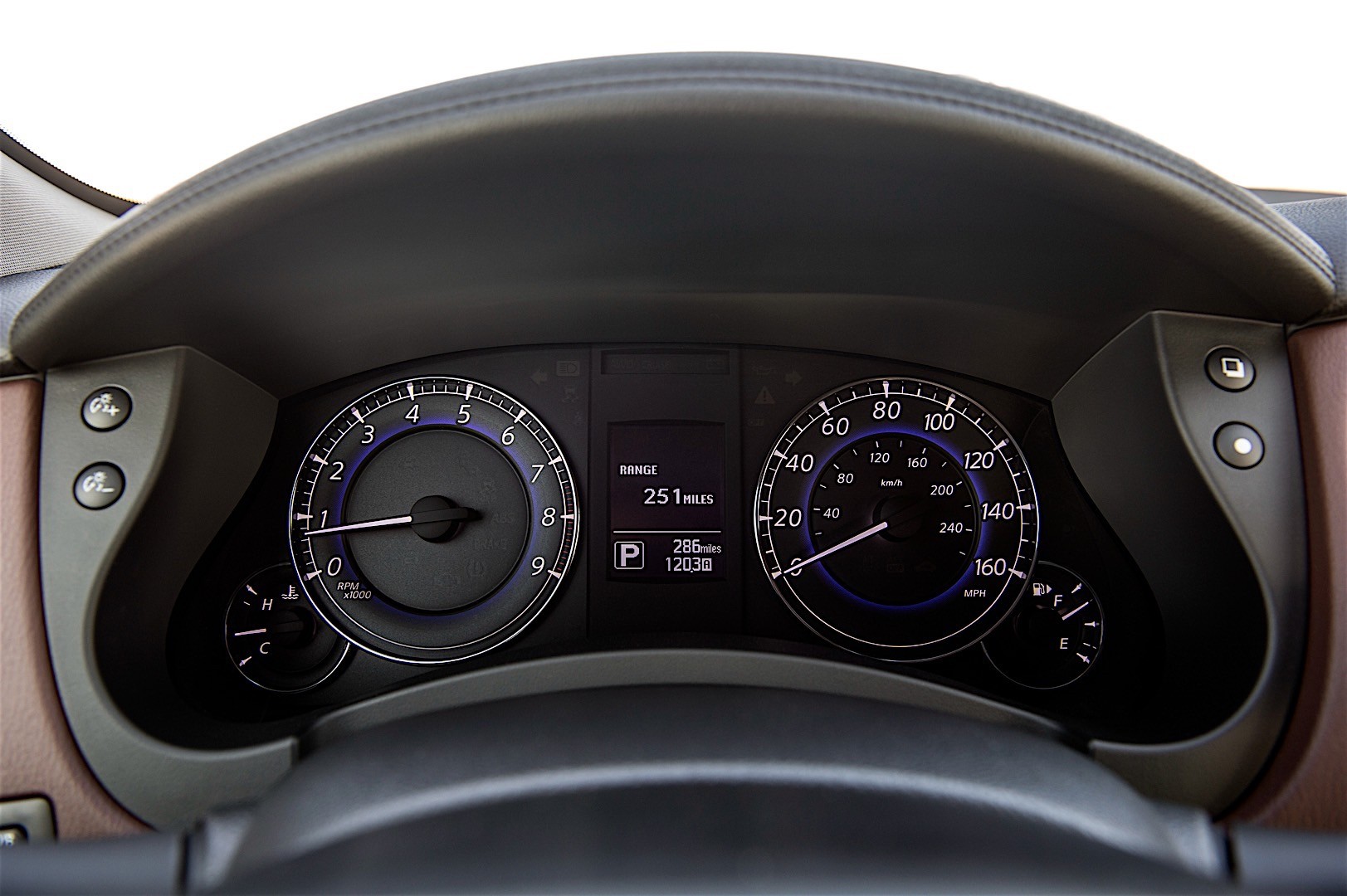 Infiniti Qx50 photo 33