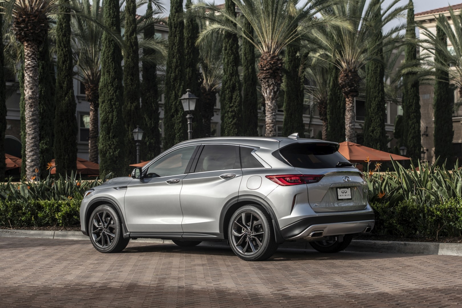 Infiniti Qx50 photo 2