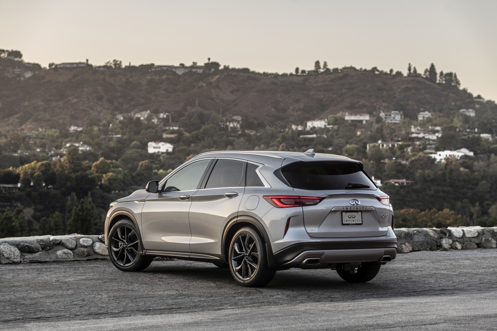 Infiniti Qx50 photo 9