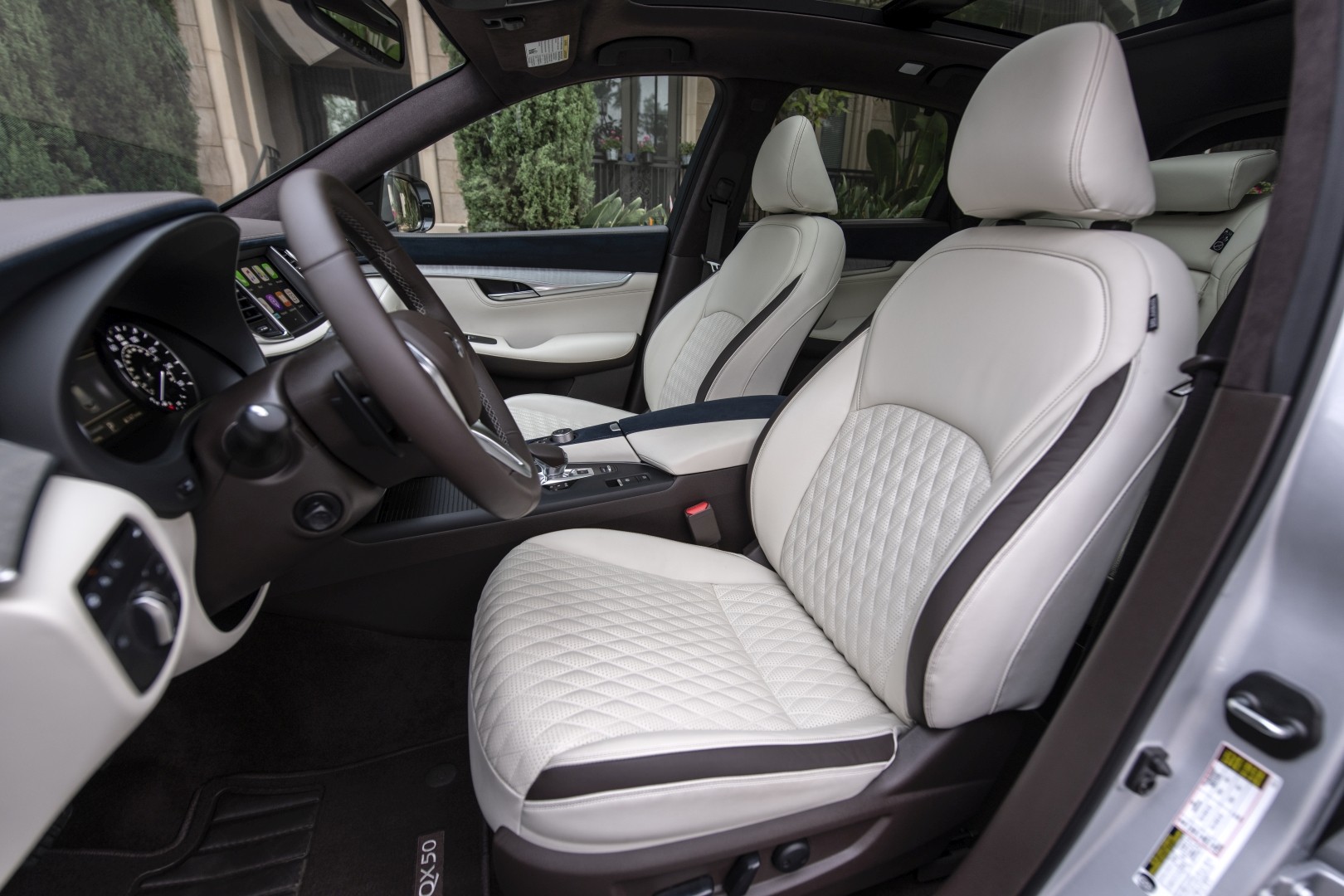 Infiniti Qx50 photo 30