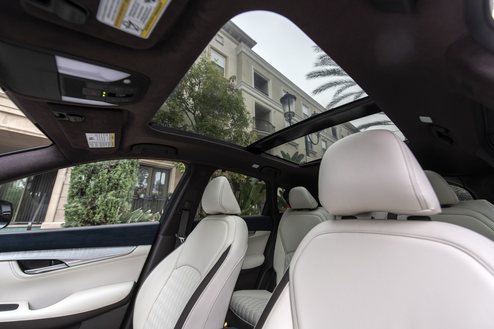 Infiniti Qx50 photo 31