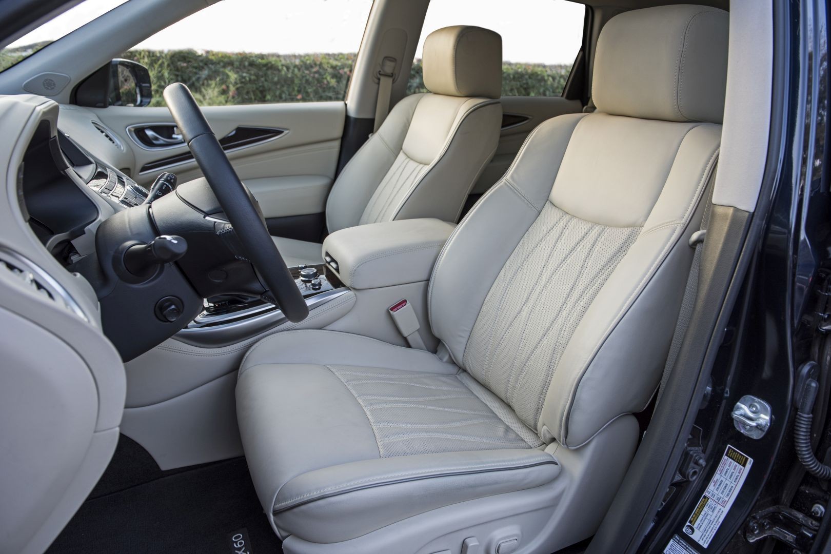 Infiniti Qx60 photo 27