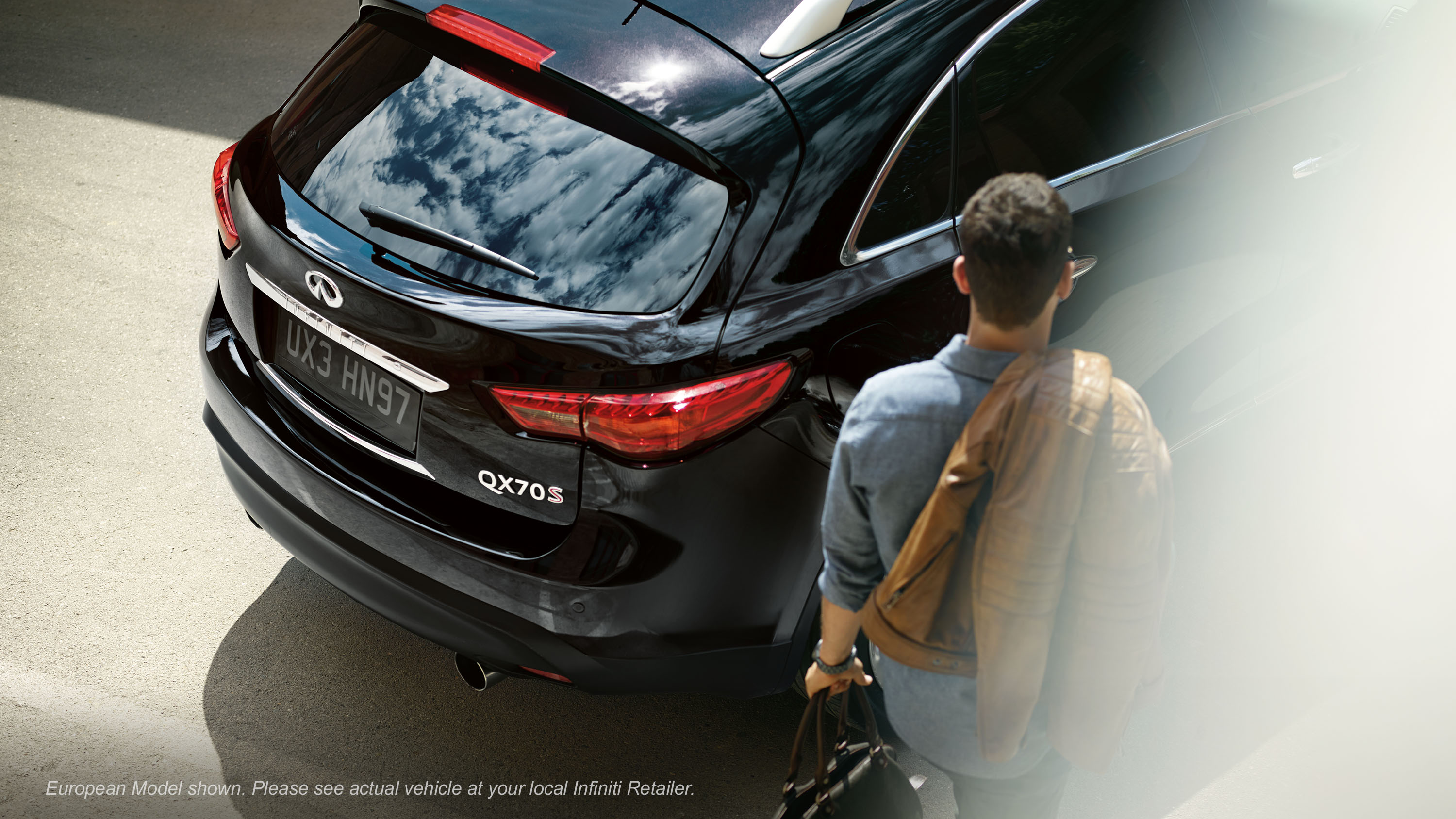 Infiniti Qx70 photo 9