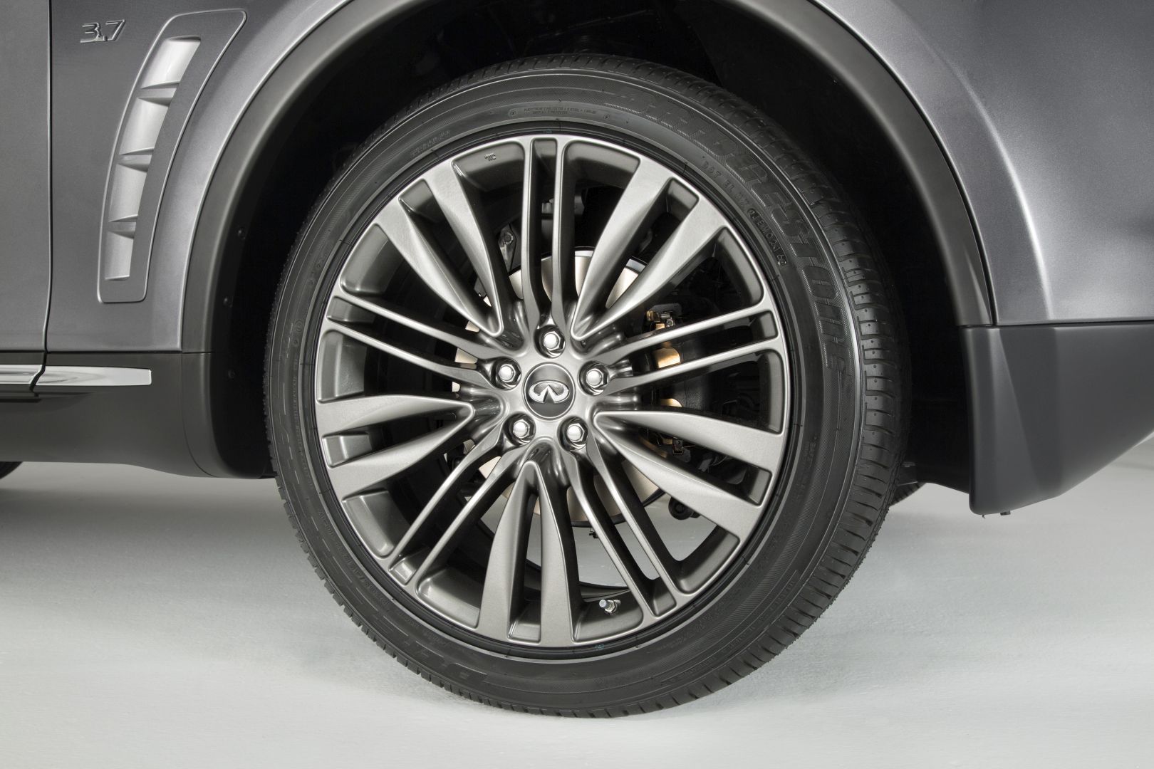 Infiniti Qx70 photo 3