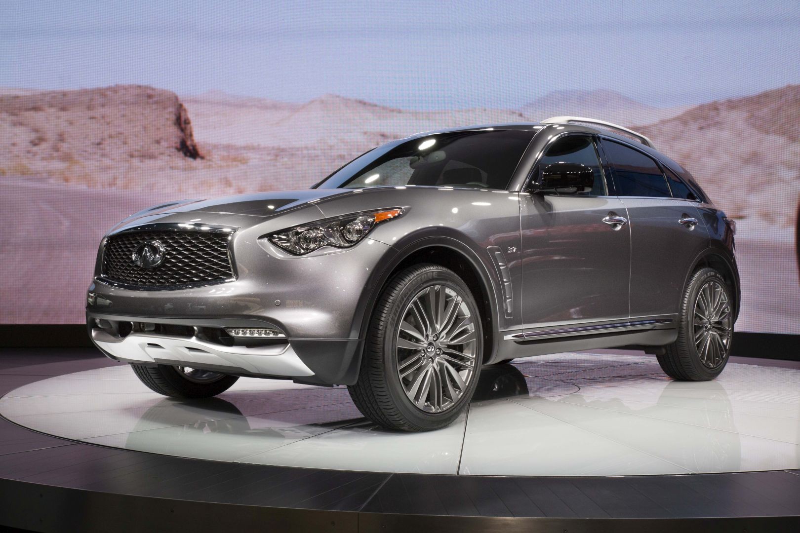 Infiniti Qx70 photo 5
