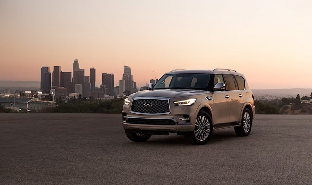 Infiniti Qx80 photo 15