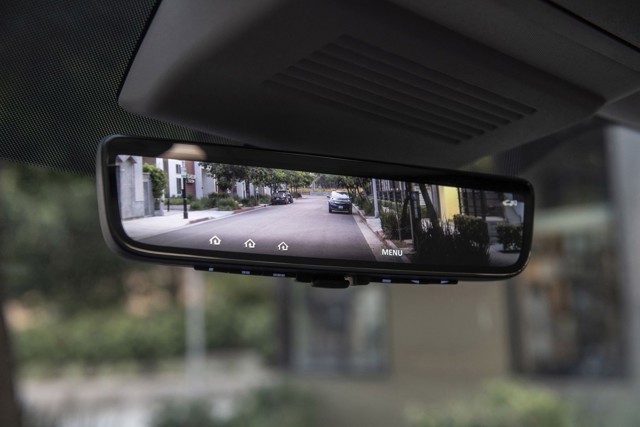 Infiniti Qx80 photo 47
