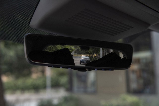 Infiniti Qx80 photo 48