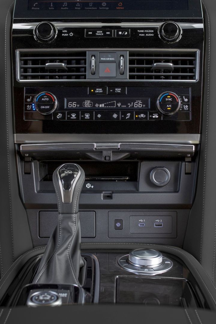 Infiniti Qx80 photo 59