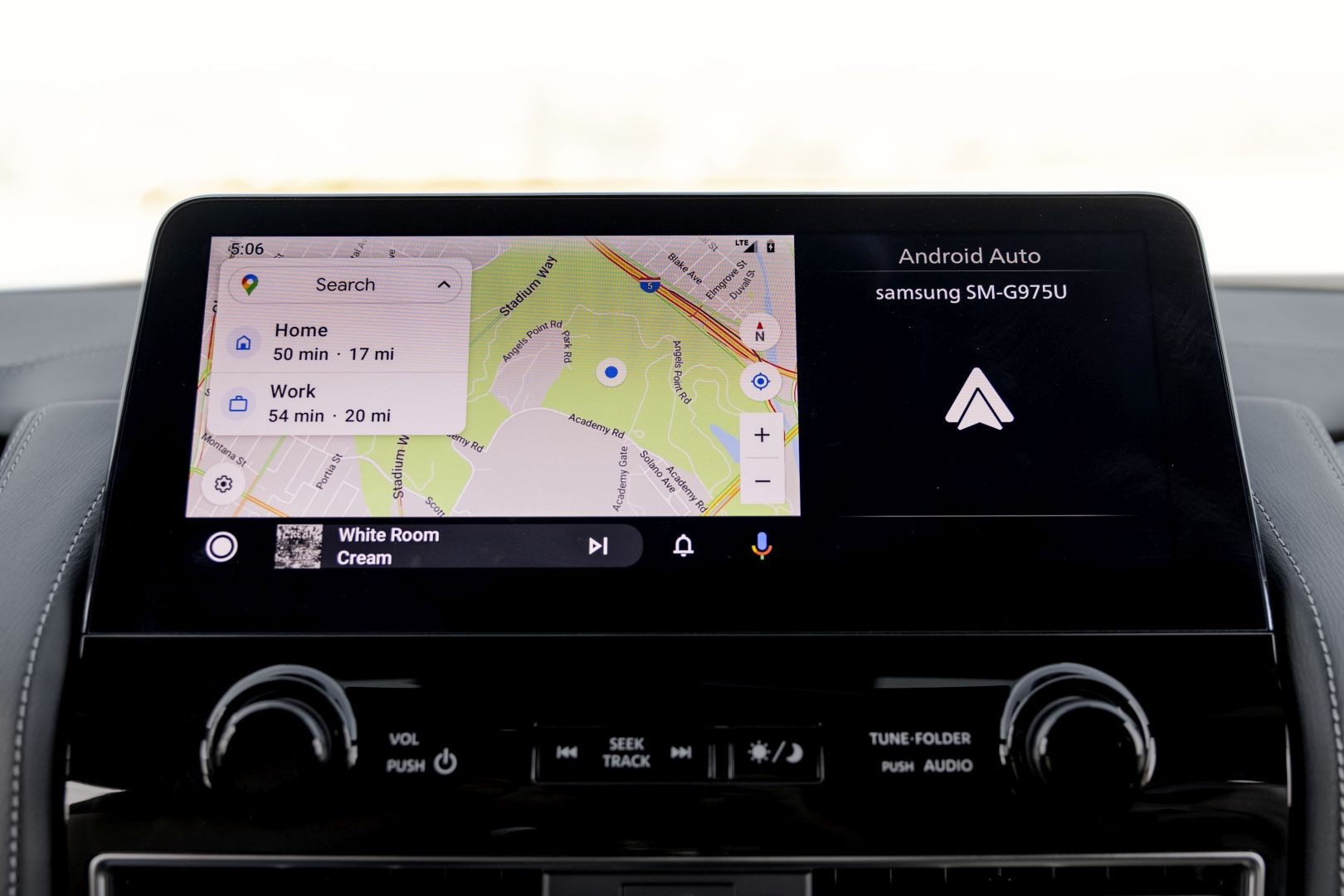 Infiniti Qx80 photo 65