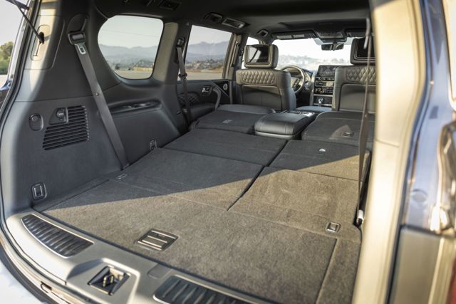Infiniti Qx80 photo 72