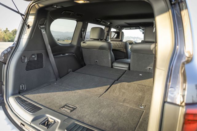 Infiniti Qx80 photo 74