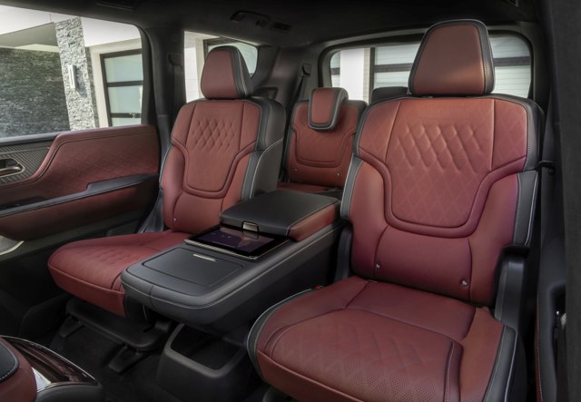 Infiniti Qx80 foto 49