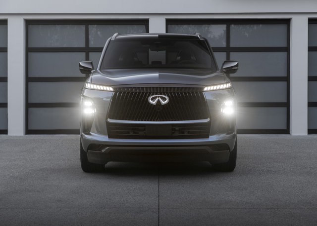 Infiniti Qx80 foto 5