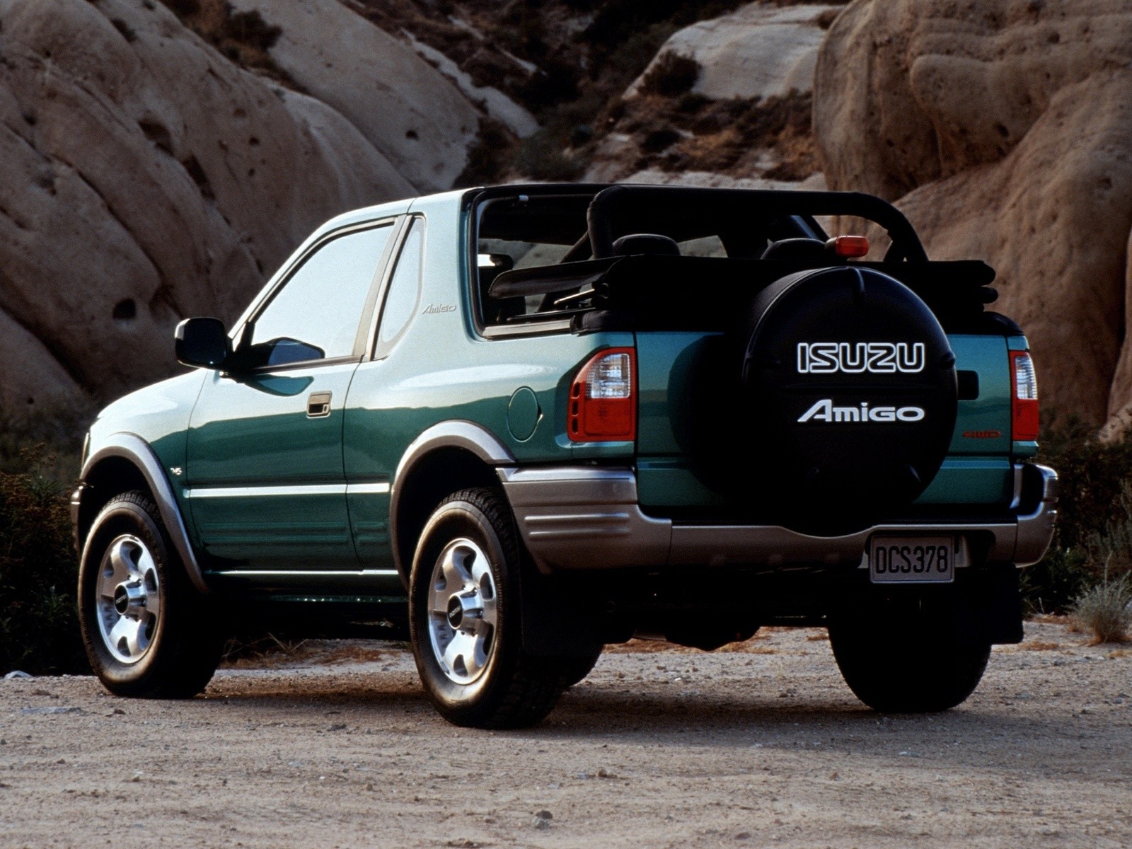 Isuzu Amigo Cabrio photo 3