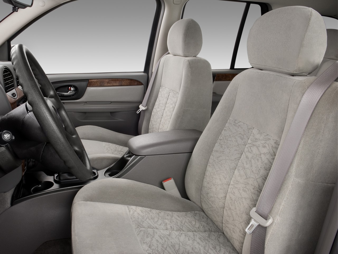 Isuzu Ascender photo 15