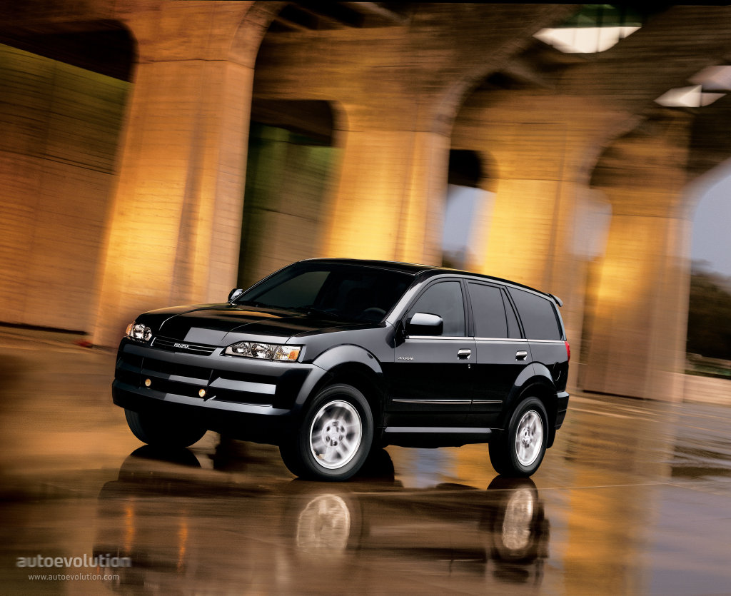 Isuzu Axiom photo 4