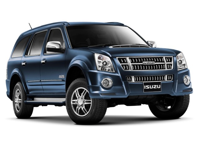 Isuzu Mu-7 Foto 8