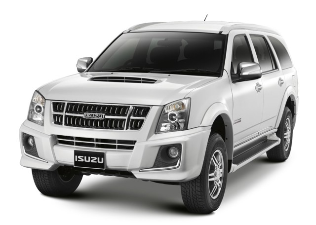 Isuzu Mu-7 Foto 12