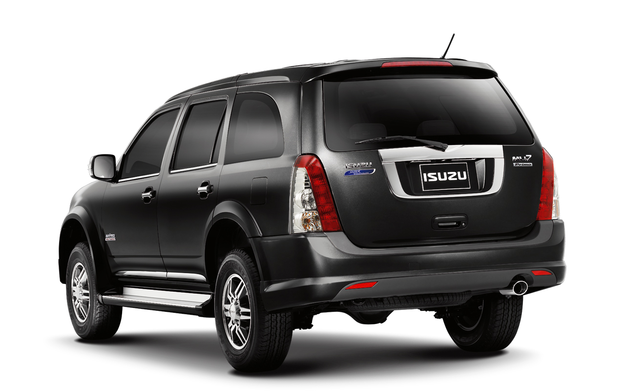 Isuzu Mu-7 photo 6