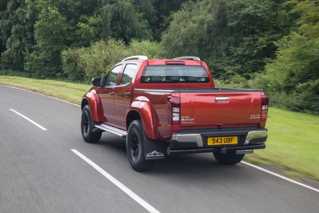 Isuzu Rodeo / D-Max photo 13