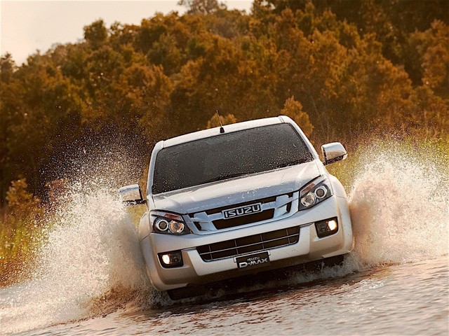 Isuzu Rodeo / D-Max photo 22