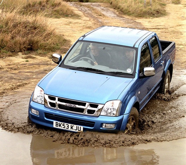 Isuzu Rodeo / D-Max photo 10