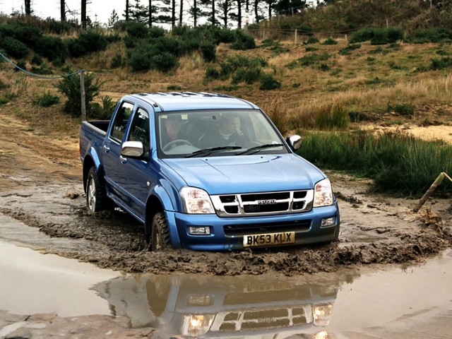 Isuzu Rodeo / D-Max photo 11