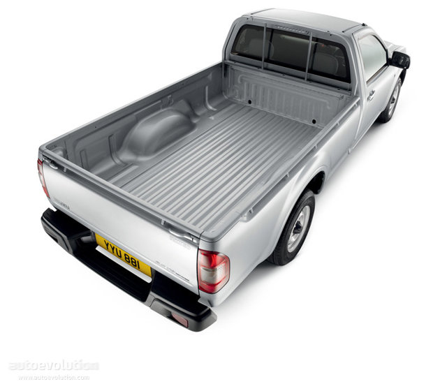 Isuzu Rodeo / D-Max photo 2